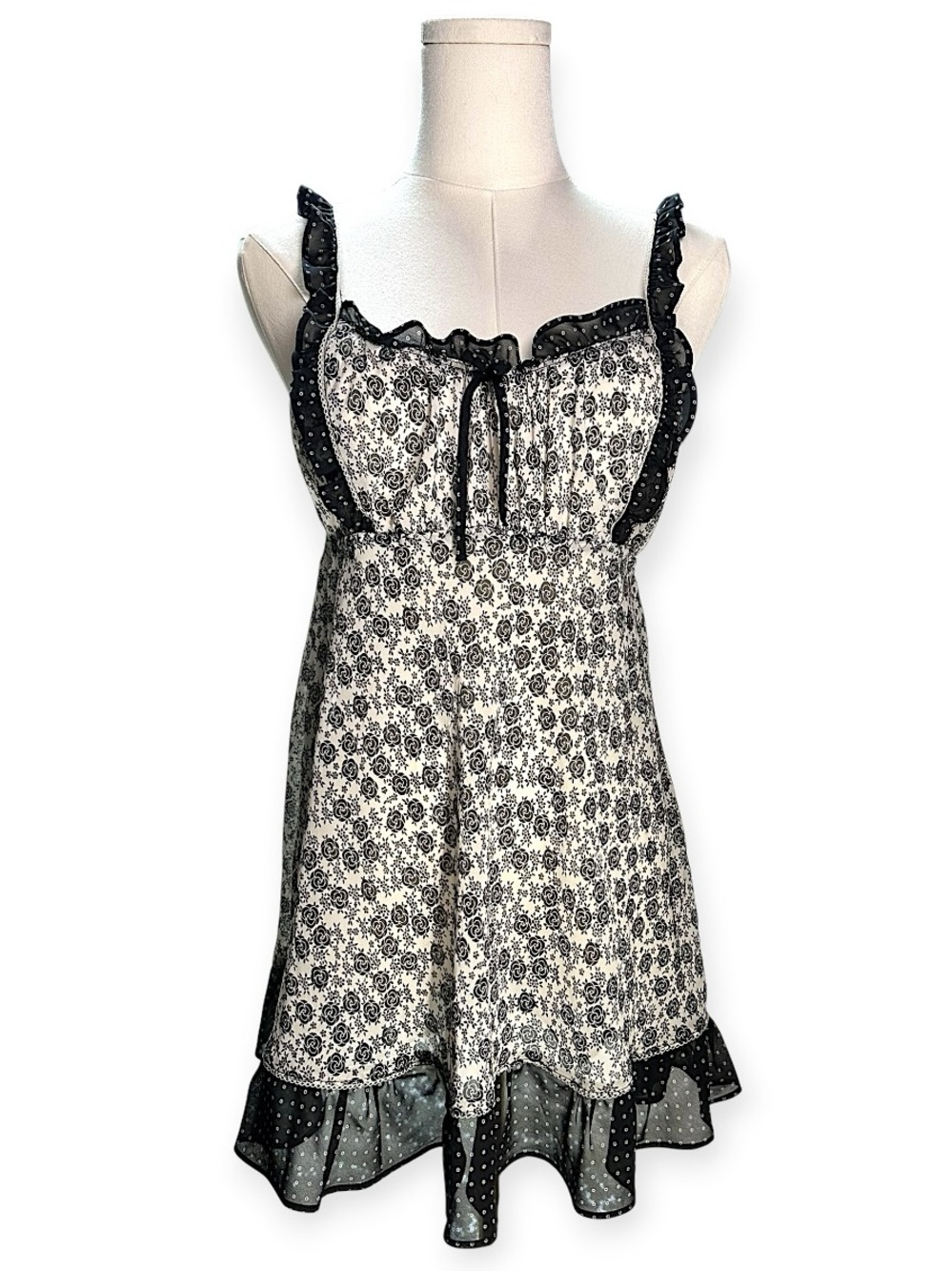 NWOT Vintage Cinema Etoile Seductivewear Floral Black Babydoll Slip Nightgown
